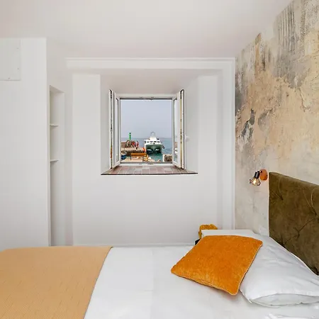 Soho Apartment On The Waterfront Mlini Exterior photo